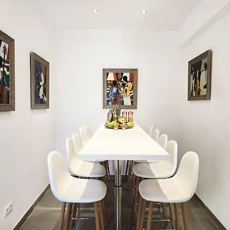 Villa For 10 Persons In