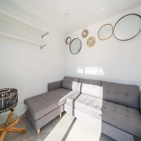 Villa For 10 Persons In L'Escala
